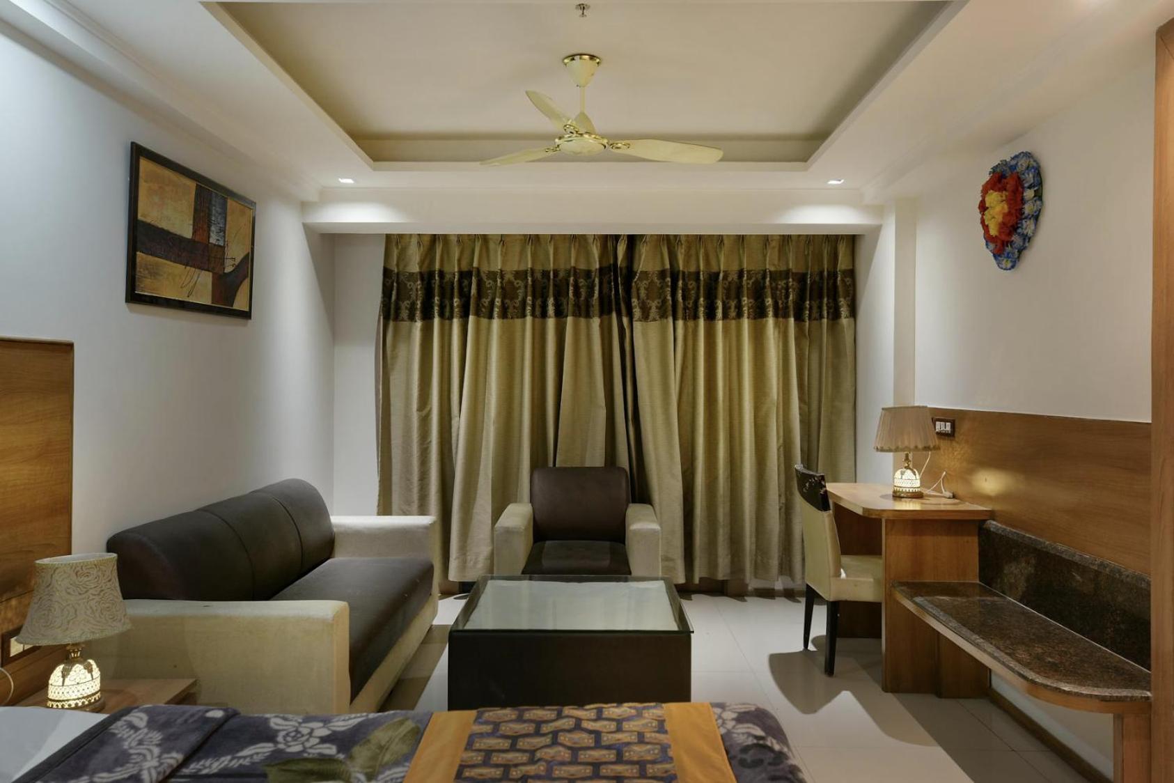Hotel Lotus Paradise - Banquet & Dining - Near Murthal Sukhdev Rāi Kültér fotó